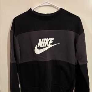 Nike Black and Gray Sweater